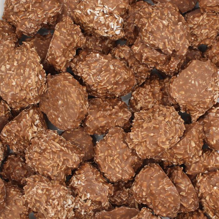 Milk Chocolate & Coconut Macaroon Cluster