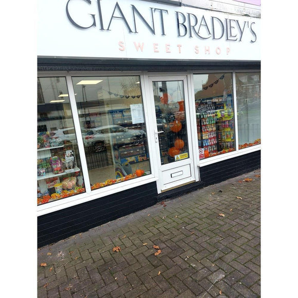 🍭 Visit Us on Holderness Road, Hull – Your Local Sweet Shop Heaven! - Giant Bradley's Sweet Shop