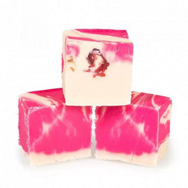 White Chocolate & Cranberry Fudge